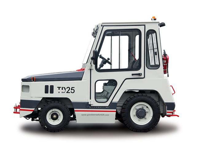 diesel baggage tractor 2.5 ton